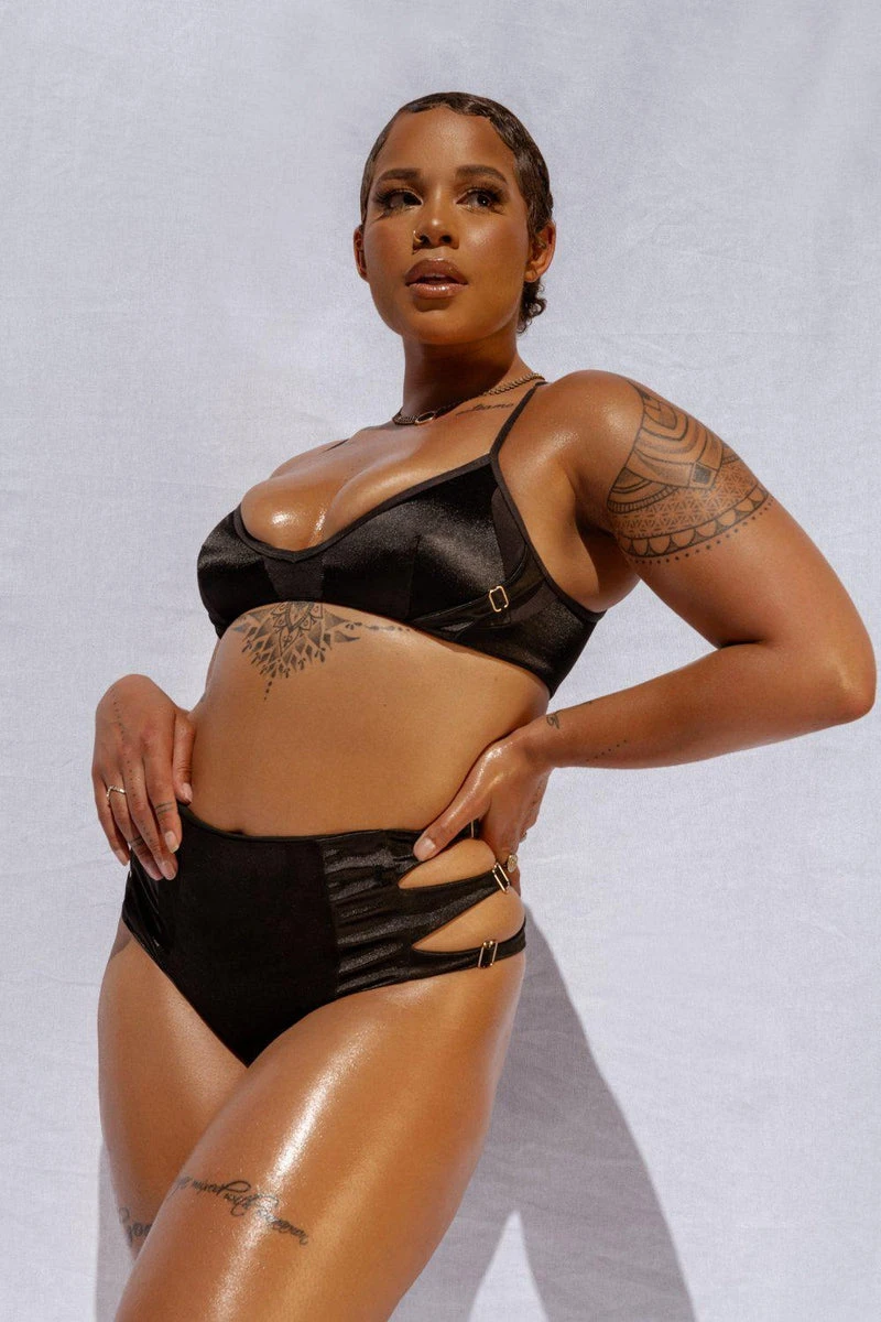 CXIX Aphrodite High Waist Bottoms - Black 6 CXIX Aphrodite High Waist Bottoms - Black - Image 4