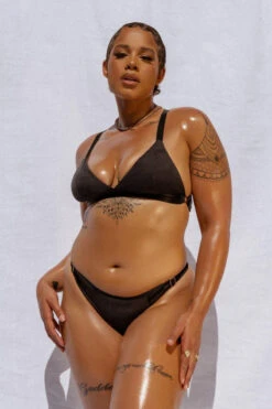 CXIX Aphrodite Triangle Top - Black 19 CXIX Aphrodite Triangle Top - Black -Radd Pole Wear Shop 20 09 24CreaturesofXIX 55 d7b6d8e9 176a 4eac 9dd1 8bbf89f1f7e9