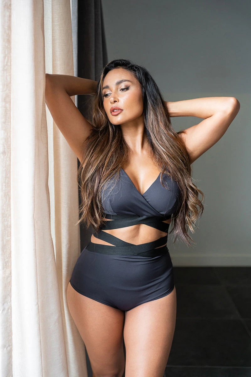 Lunalae Fallon Top - Recycled Black 9 Lunalae Fallon Top - Recycled Black - Image 7