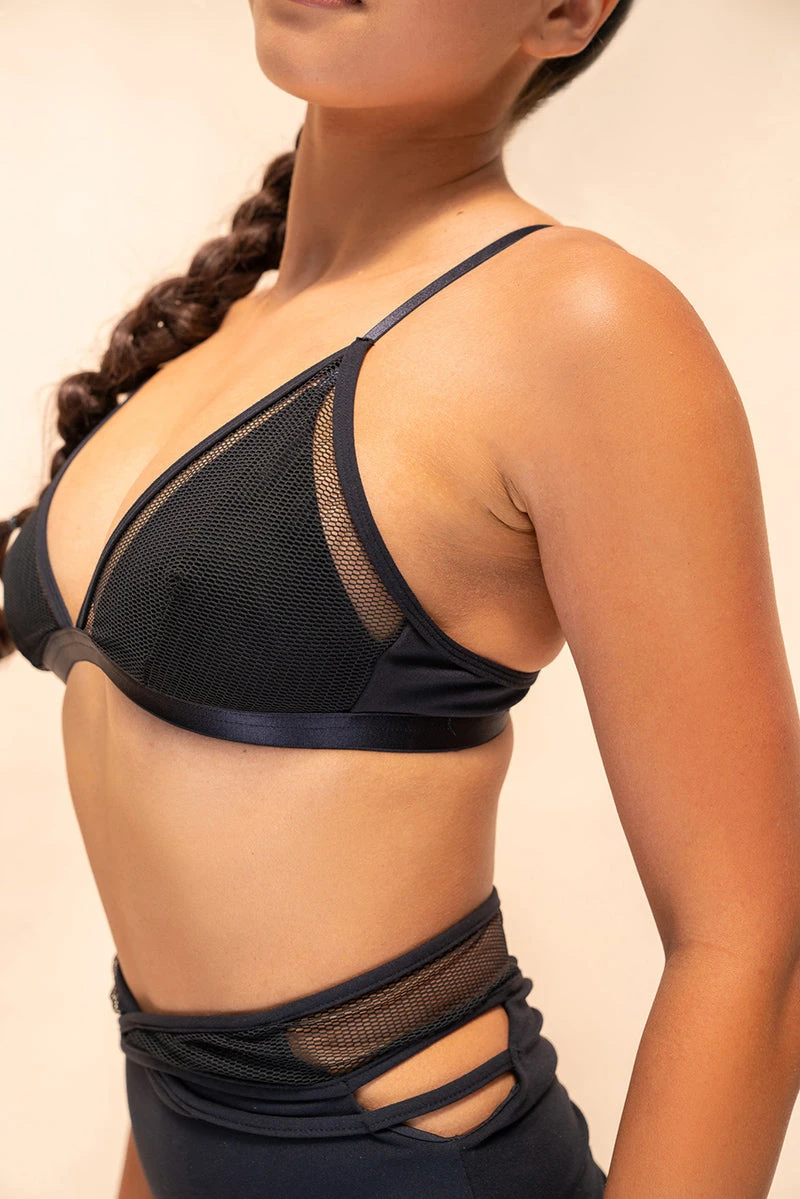 Lunalae Daisy Top - Recycled Black 7 Lunalae Daisy Top - Recycled Black - Image 5