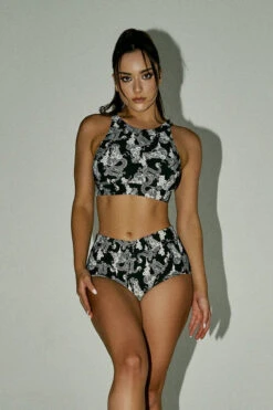 CXIX Nyx Top -Dragon 9 CXIX Nyx Top -Dragon -Radd Pole Wear Shop 21 04 22Creatures 214 95caa1b7 d3fb 41c4 af8c fd321f06ab94 1