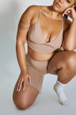 CXIX LuxLounge Triangle Top - Taupe 18 CXIX LuxLounge Triangle Top - Taupe -Radd Pole Wear Shop 21 04 22Creatures 5