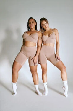 CXIX LuxLounge Triangle Top - Taupe 23 CXIX LuxLounge Triangle Top - Taupe -Radd Pole Wear Shop 21 04 22Creatures 59