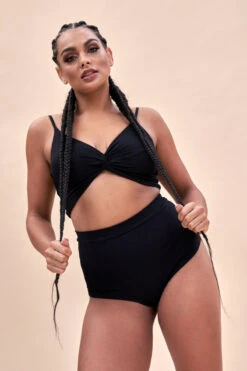 Lunalae Harleen Twist Top - Ribbed Black 8 Lunalae Harleen Twist Top - Ribbed Black -Radd Pole Wear Shop 221011 LunaLae 01 0010 5969be9b a91e 4464 aabd f813ddc3125e