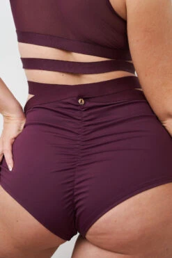 Lunalae Tara High Waisted Bottoms - Recycled Mulberry 11 Lunalae Tara High Waisted Bottoms - Recycled Mulberry -Radd Pole Wear Shop 230329 LUNALAE 10 0533