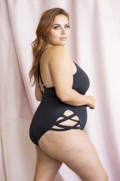 Lunalae Yoncé Bodysuit - Black -Radd Pole Wear Shop 6R7A8253 1