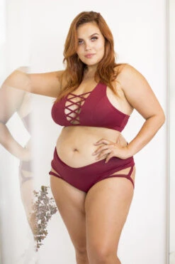 Lunalae Alexi Top - Wine 22 Lunalae Alexi Top - Wine -Radd Pole Wear Shop 6R7A8613