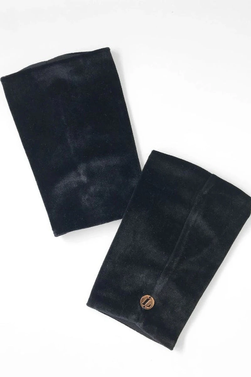 Lunalae Shoe Covers - Black Crushed Velvet 3 Lunalae Shoe Covers - Black Crushed Velvet