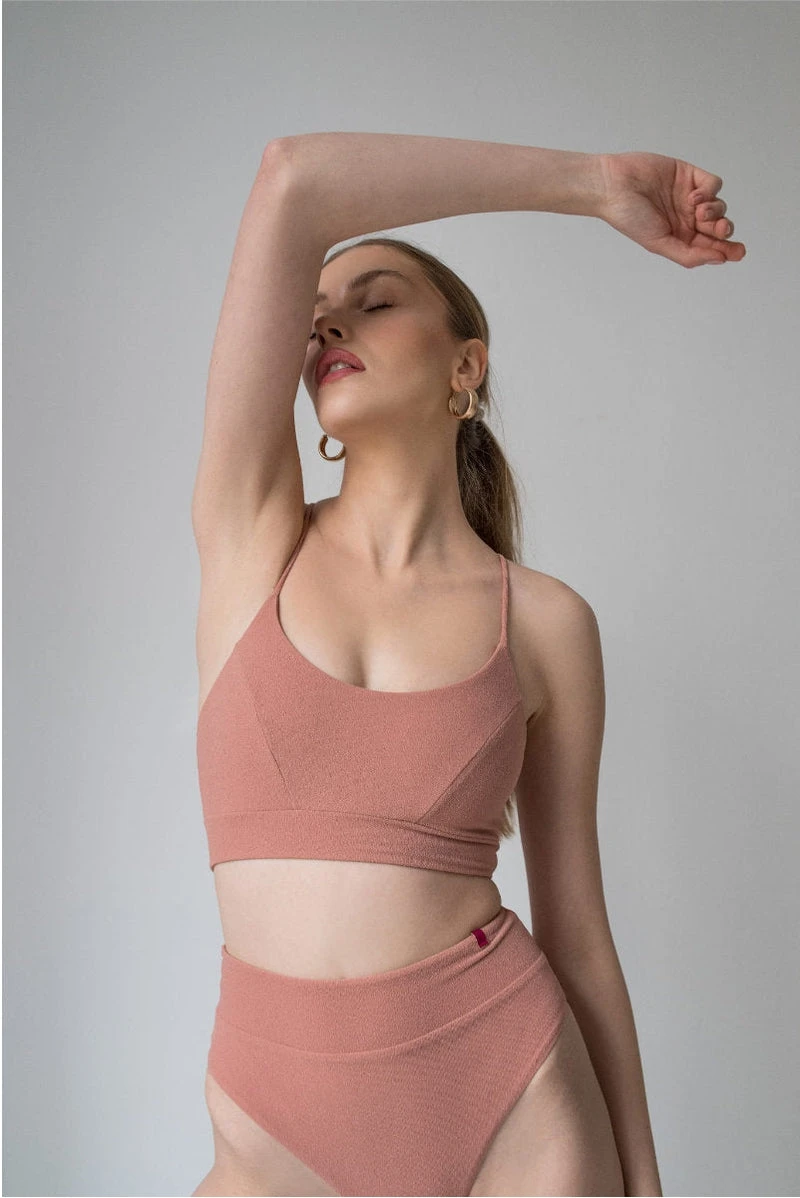 Pole Addict Isla Top -Arnika 6 Pole Addict Isla Top -Arnika - Image 4