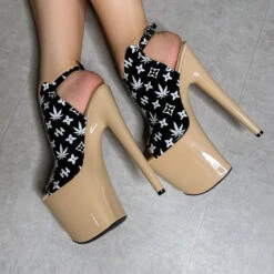 Hella Heels Branded Shield 8inch Stilettos - Black/Sand 11 Hella Heels Branded Shield 8inch Stilettos - Black/Sand -Radd Pole Wear Shop EmpireKicksBrandedblack sand8inchpoledanceshieldstiletto 4