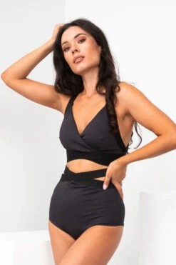 Lunalae Fallon Top - Recycled Black 12 Lunalae Fallon Top - Recycled Black -Radd Pole Wear Shop FallonTopRecycled10 1