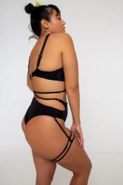 Nona Perkasa Gladiolus Bottoms - Black 15 Nona Perkasa Gladiolus Bottoms - Black -Radd Pole Wear Shop Gladiolusblack03