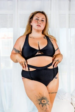 Chantay Polewear Pretzel 2-way Top - Noir 19 Chantay Polewear Pretzel 2-way Top - Noir -Radd Pole Wear Shop IMG 2564