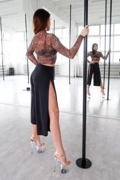 REV ACTIV Sensual Flow Pants (with Leg Slit) - Black 14 REV ACTIV Sensual Flow Pants (with Leg Slit) - Black -Radd Pole Wear Shop IMG 8207 1 2ae40cf4 0e37 49aa ad6f 5d2d3ca55a4f 1