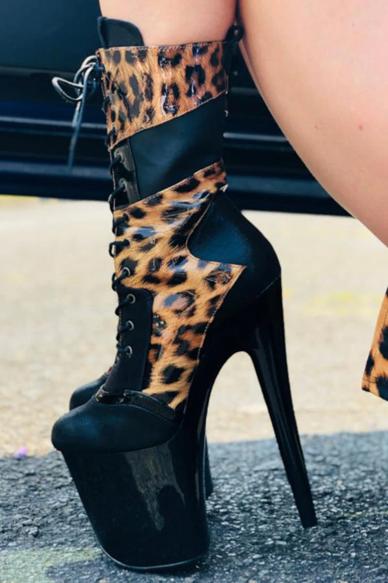 Hella Heels EmpireKicks 8inch Boots - Black 6 Hella Heels EmpireKicks 8inch Boots - Black - Image 4