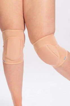 Queen Kneepads - Latte 14 Queen Kneepads - Latte -Radd Pole Wear Shop NudeLatte1