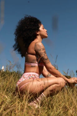 Rolling Alpha Top - Petali -Radd Pole Wear Shop Rolling 768 41e07e60 fdd2 46f6 b982 2f3fd2d02625