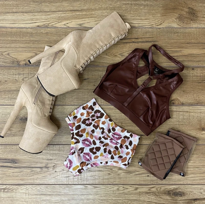 Hella Heels High BabyDoll 8inch Boots - Sand 6 Hella Heels High BabyDoll 8inch Boots - Sand - Image 4