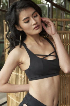 Lunalae Jaded Top - Black -Radd Pole Wear Shop Shot 22 008 1 1