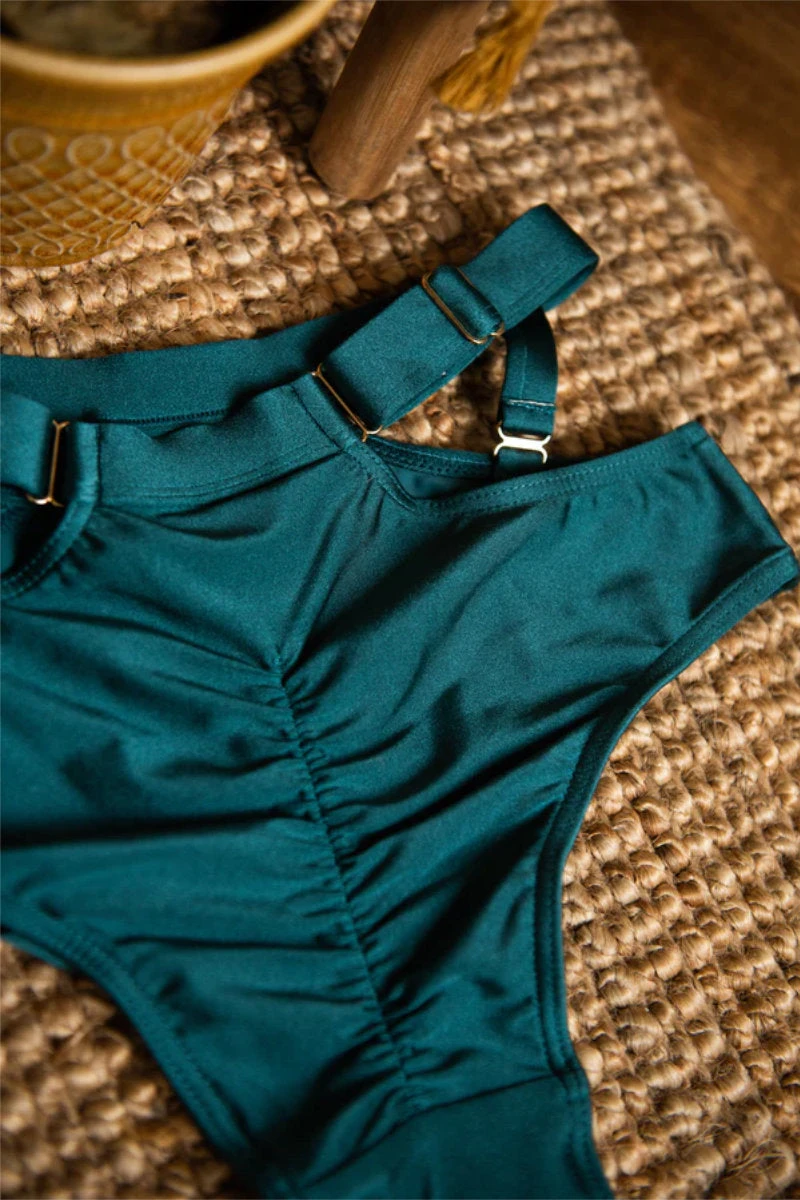 Chantay Polewear Tulip Shorts - Forest 8 Chantay Polewear Tulip Shorts - Forest - Image 6