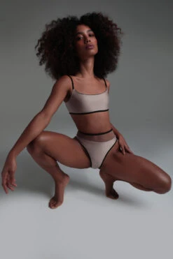 Rolling Vento Glam Reversible Top - Black Lurex / Beige 8 Rolling Vento Glam Reversible Top - Black Lurex / Beige -Radd Pole Wear Shop day02rolling1193 e2cfdc8c 6191 43ef 994e 849b8c9f1f54