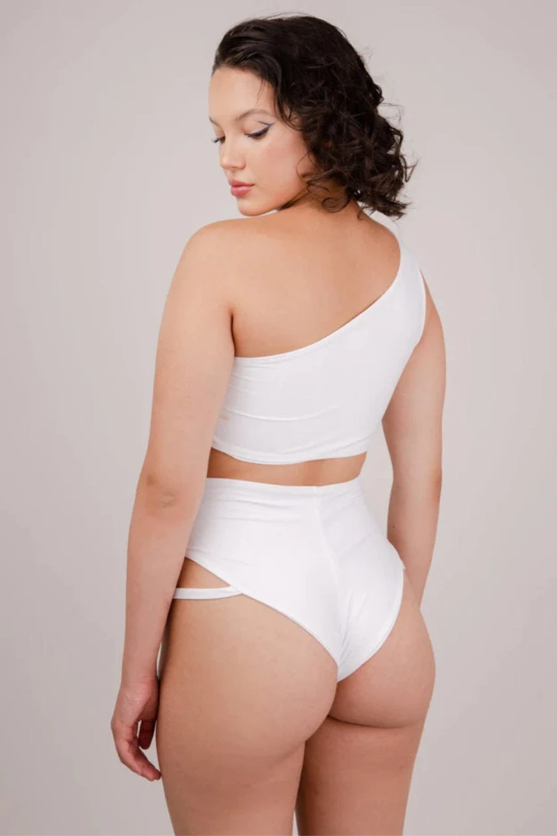 FANNA Flow Shorts - White 4 FANNA Flow Shorts - White - Image 2