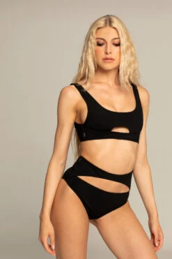 Paradise Chick Miami Opencut Shorts - Ribbed Black