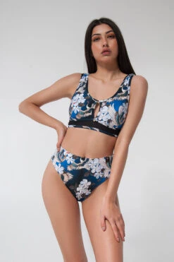 Pole Addict Mona High Leg Bottoms - Momo 15 Pole Addict Mona High Leg Bottoms - Momo -Radd Pole Wear Shop momo14 04b2b8f5 2aac 4989 8dae 3933b6d96137