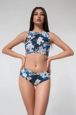 Pole Addict Cross Back Top - Momo 8 Pole Addict Cross Back Top - Momo -Radd Pole Wear Shop momo8 1