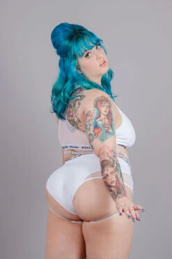 Rolling Alpha Top - White -Radd Pole Wear Shop rolling 234 Editar 6446d300 8e4f 4b94 8b4f d4f28bf8d221